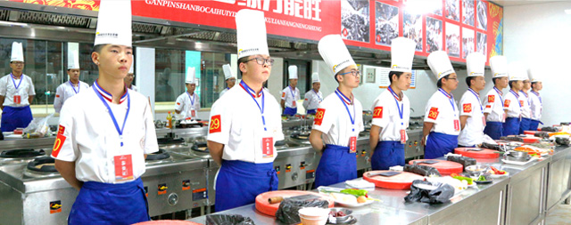 �����¶������ѧУ-�����Ӣרҵ