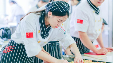 ����ר�ް�