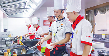 ����ܳ�רҵ