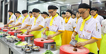 �����Ӣרҵ