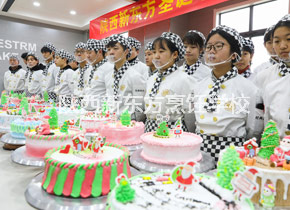 圣诞蛋糕比拼 圣诞蛋糕比拼