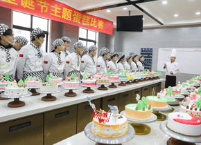 圣诞蛋糕比拼 圣诞蛋糕比拼