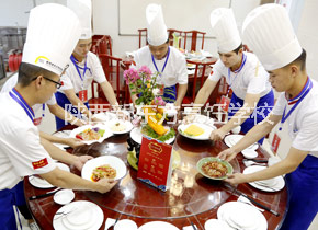 金领大厨专业宴席比赛 金领大厨专业宴席比赛
