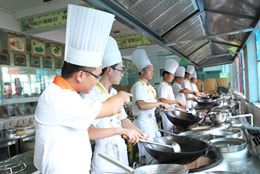 �����¶���������ɫרҵ